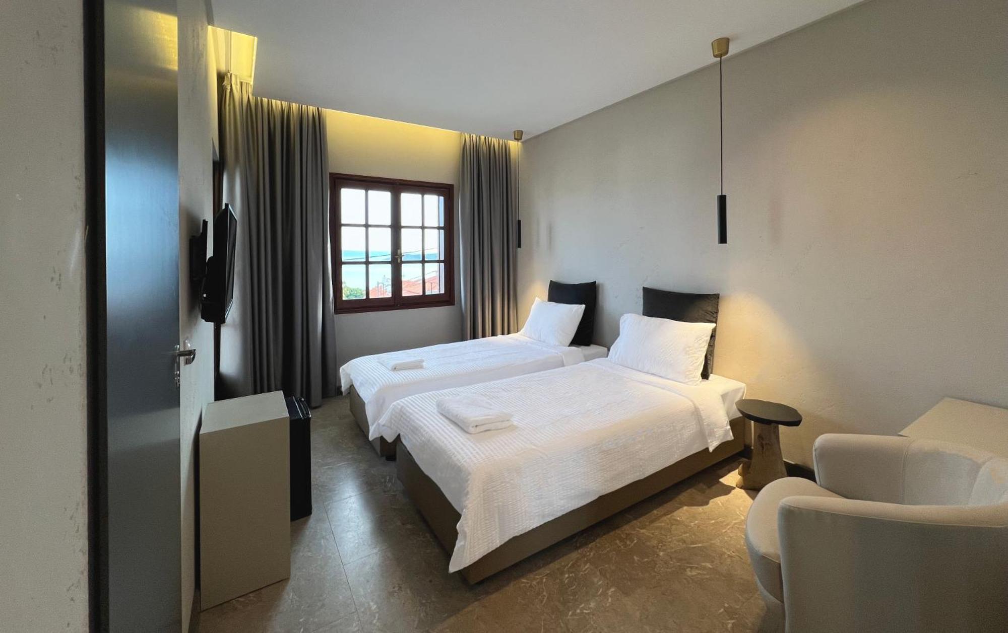 אואוראנואופולי Viva Properties מראה חיצוני תמונה